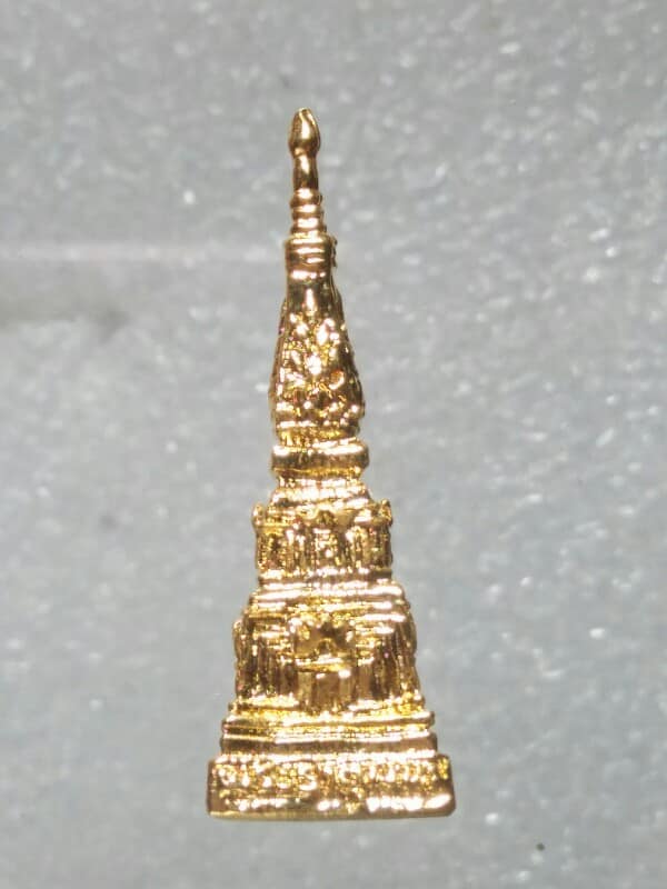 พระหล่อพระธาตุพนม 2 กล่อง วัดพระธาตุพนมวรมหาวิหาร นครพนม