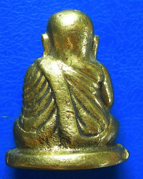 รูปหล่อหลวงพ่อเงิน วัดบางคลาน..........(A-4)