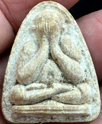 *ปิดตารุ่นแรก ปี๒๕๑๓ หลวงพ่อแพ วัดพิกุลทอง สิงห์บุรี เนื้อเกสร*