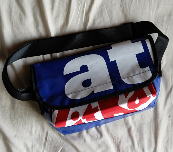 กระเป๋า Kitkat atmos สวยมาก ของใหม่