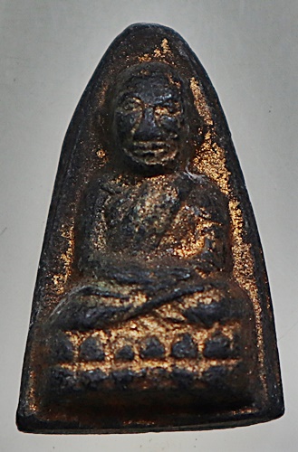 หลวงปู่ทวดเนื้อดินเผา วัดช้างให้ ปี 2513 (ผสมผงว่านหลวงปู่ทวด ปี2497) สร้างโดยพระครูใบฎีกาขาว