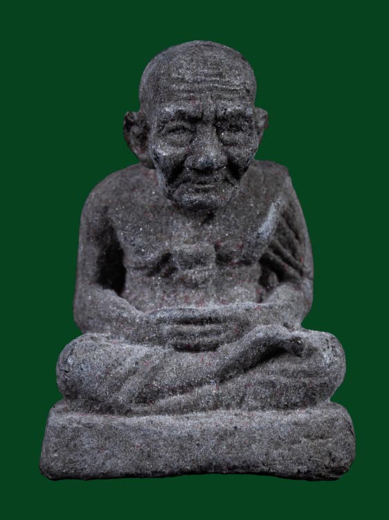 ลพ.ทวดเนื้อว่าน รุ่นองค์ลอย ปลุกเสกวัดช้างไห้ สวยเดิม ฝังตะกรุดเงิน พร้อมกล่อง