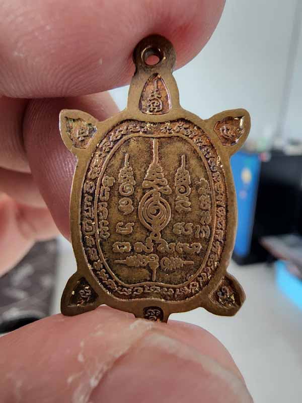 แพ็คคู่ 2 องค์ หลวงปู่หลิว รุ่นหลวงปู่หลิว รุ่นเพื่อมาตุภูมิ