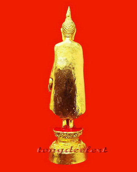 พระบูชาพระร่วงโรจนฤทธิ์ วัดพระปฐมเจดีย์ จ.นครปฐม ขนาดตั้งหน้ารถ สวยมากค่ะ