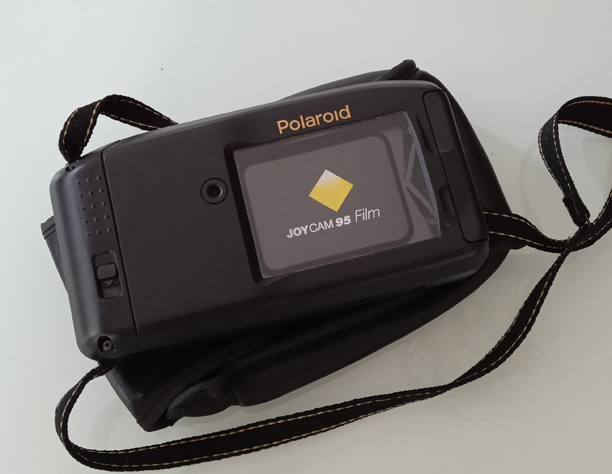 กล้อง Polaroid สีดำ JOYCAM พร้อมกระเป๋าครบชุด