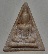พระผงสามเหลี่ยมสมาธิ ผงน้ำมัน