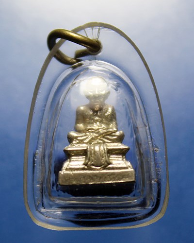 A311 หลวงพ่อทวด วัดห้วยมงคล ลอยองค์พิมพ์เล็ก เสาร์ 5 พ.ศ.2551 เนื้อเงิน สภาพสวยๆ