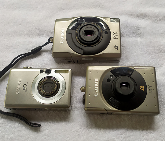กล้อง CANON สวยๆ 3ตัว ตระกูล IXY
