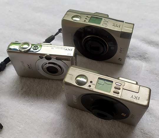กล้อง CANON สวยๆ 3ตัว ตระกูล IXY