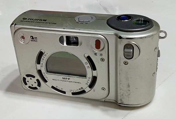 กล้อง FUJI EPION 3000 ขายถูกๆ แบ่งปันกันไปครับ