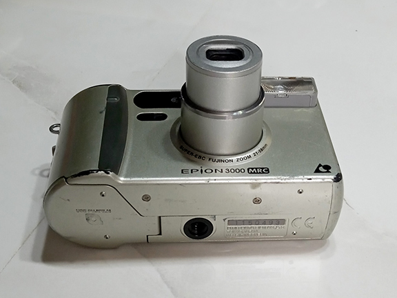 กล้อง FUJI EPION 3000 ขายถูกๆ แบ่งปันกันไปครับ