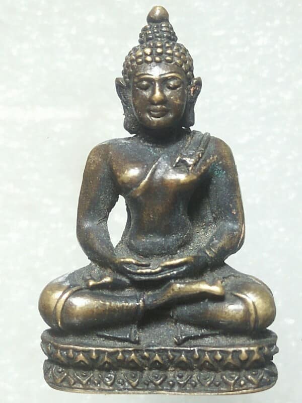 รูปหล่อพระเชียงแสนสิงห์1 หน้าตัก 2ซม เนื้อทองผสม อุดกริ่ง ไม่ทราบวัด