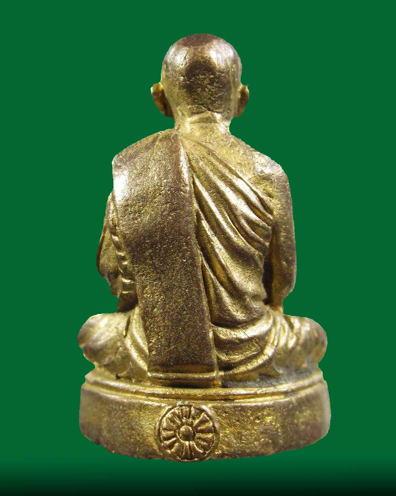 รูปหล่อ หลวงพ่อเสมา จันทโชโต วัดป่าสัก อ.ลานสัก จ.อุทัยธานี