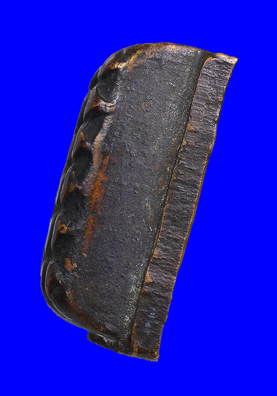 พระหลวงปู่ทวด พิมพ์เตารีดหลังตัวหนังสือ วัดเอี่ยมวรนุช กรุงเทพฯ เนื้อทองแดง ปี2506