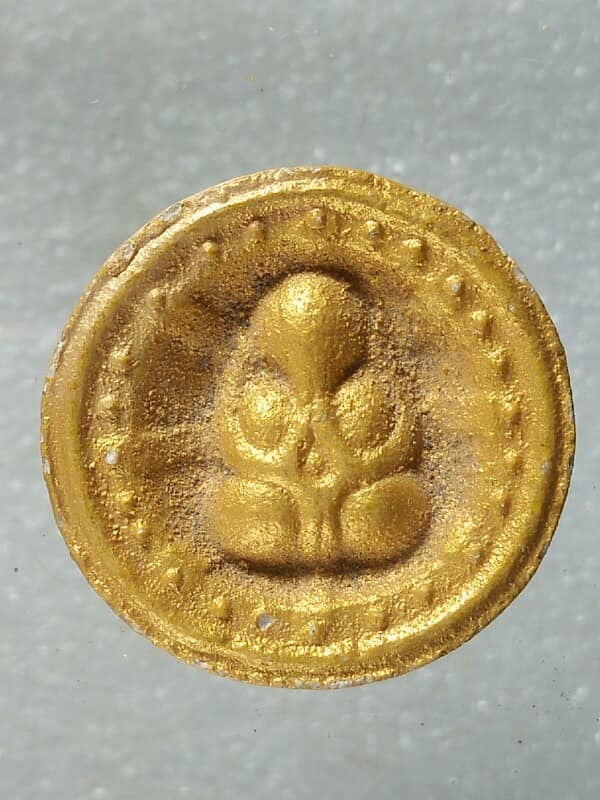 พระปิดตาจันทร์ลอย หลังยันต์ 