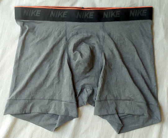 กกน. NIKE ของแท้ DRY FIT ทรงสปอร์ต