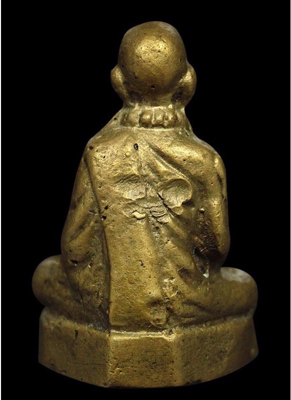 รูปหล่อหลวงพ่อทบธัมมปัญโญ รุ่นฉลองอายุครบ๙๔ปี เนื้อทองเหลืองผสม ออกวัดชนแดน ปี2516