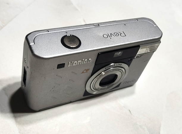 กล้องฟิล์ม KONICA Revio คอมแพค พกพาไปถ่ายที่ไหนก็สะดวก