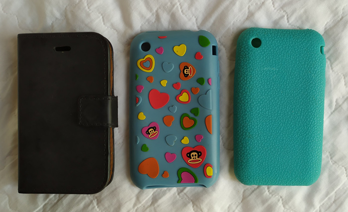 เหมาเคส3อัน ใส่ได้ทั้ง iPhone 2 และ 3 หายากแล้วครับ