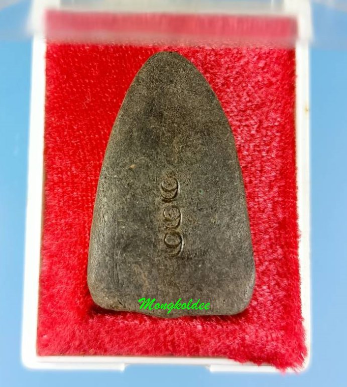 หลวงปู่ทวด พิมพ์ใหญ่ เนื้อว่าน รุ่นสองแผ่นดิน วัดธรรมศิริวราราม อ.กอหรา มาเลเซีย***สภาพสวย