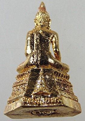 รูปหล่อหลวงพ่อพระองค์แสน วัดพระธาตุเชิงชุม สกลนคร