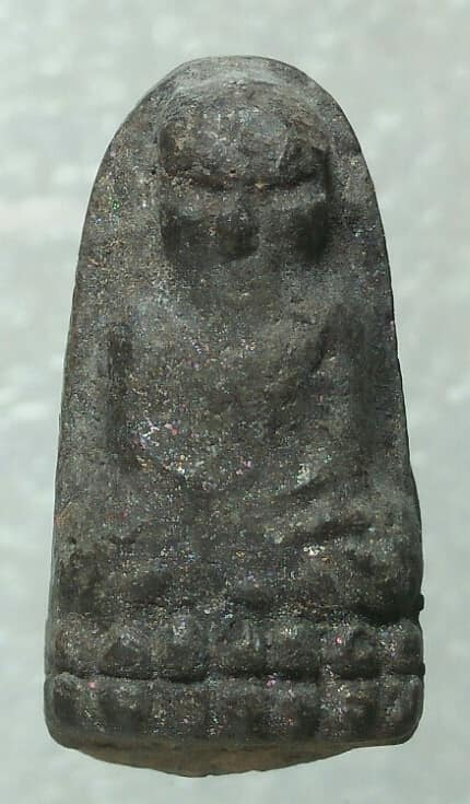 หลวงปู่ทวดพิมพ์พระรอด ไม่ทราบวัดที่สร้าง 