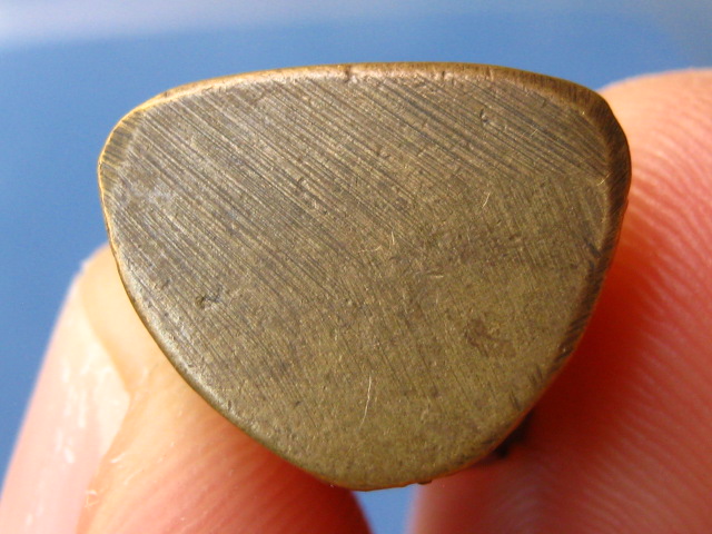 รูปหล่อ หลวงพ่อสมนึก วัดเกรียงไกรใต้ จ.นครสวรรค์