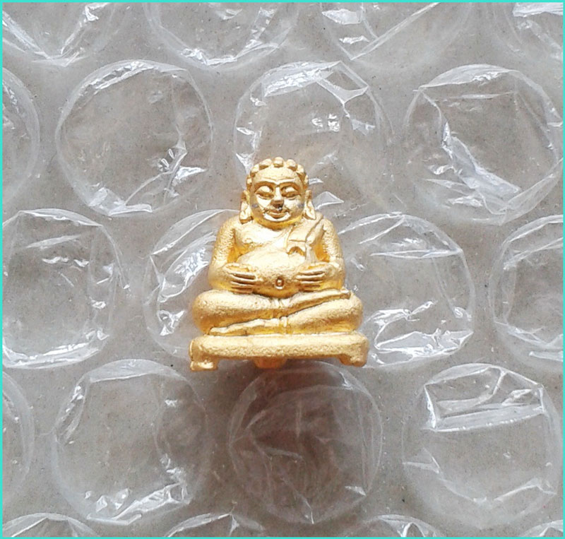 ..วัดเพชรสมุทร สส. พระสังกัจจายน์มหาลาภ กะไหล่ทอง หล่อลอยองค์ พิมพ์จิ๋ว..