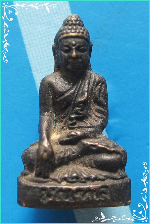 ..วัดคันลัด สป. พระกริ่ง มัณทเล รุ่นแรก หล่อโบราณ เนื้อทองผสม ปี 18..