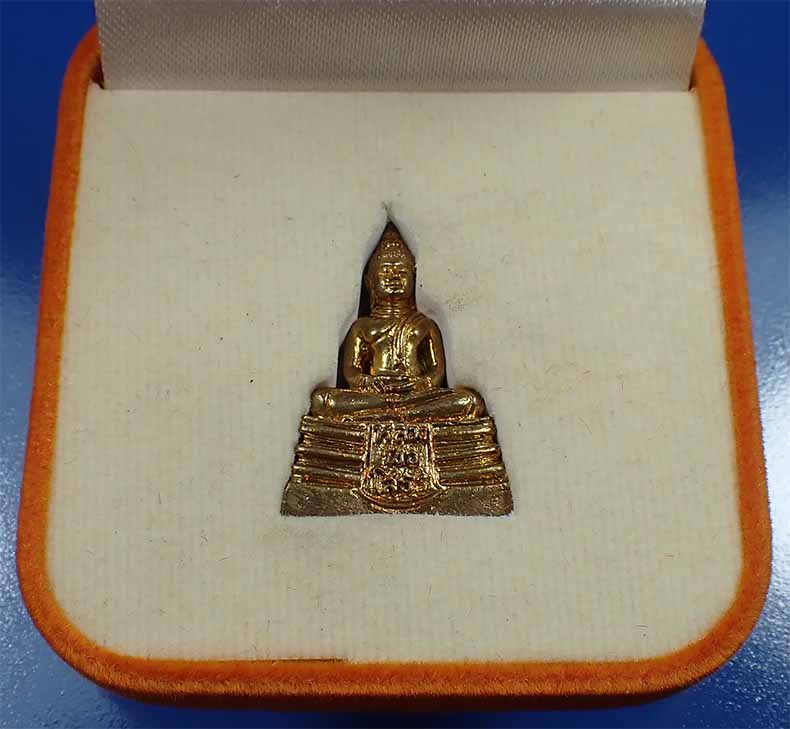 พระพุทธโสธร กรมอนามัย ปี ๕๕ สวยกริ๊บยันกล่อง*257