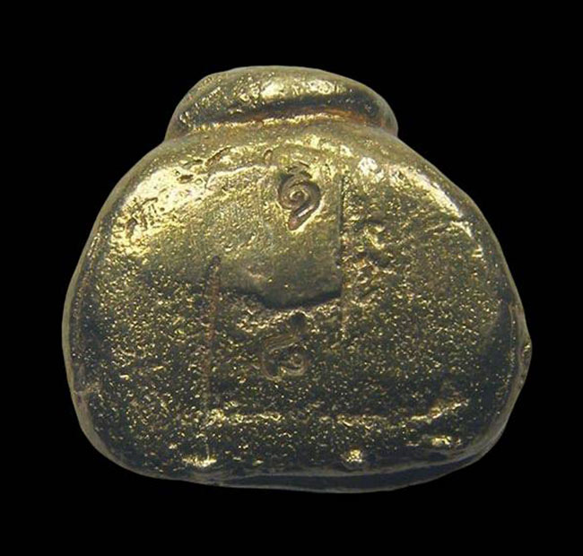 ปิดตาหล่อรุ่นแรก เนื้อทองระฆัง หลวงพ่อชัช วัดบ้านปูน อยุธยา