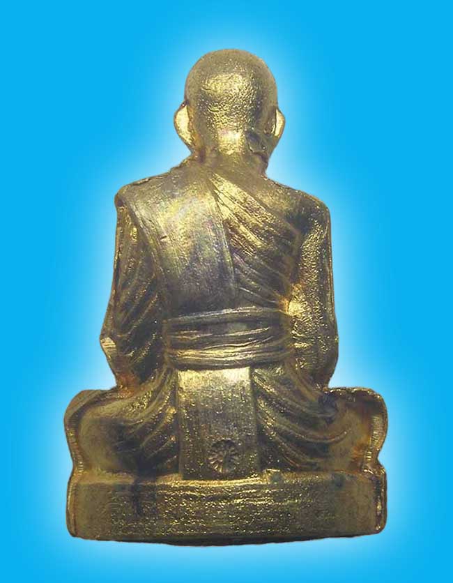 รูปเหมือนปั๊มรุ่นแรกอุดกริ่ง เนื้อฝาบาตรกะหลั่ยทอง พระอาจารย์ดิเรก วัดหนองทราย สุพรรณบุรี 