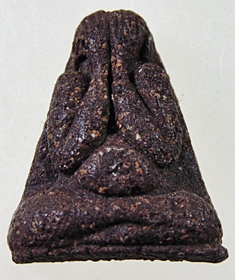 พระปิดตา เนื้อชานหมาก