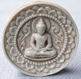 พระปทุมขันธ์ เนื้อกระเบื้องเคลือบ วัดหลวงพ่อสด ปี 2551