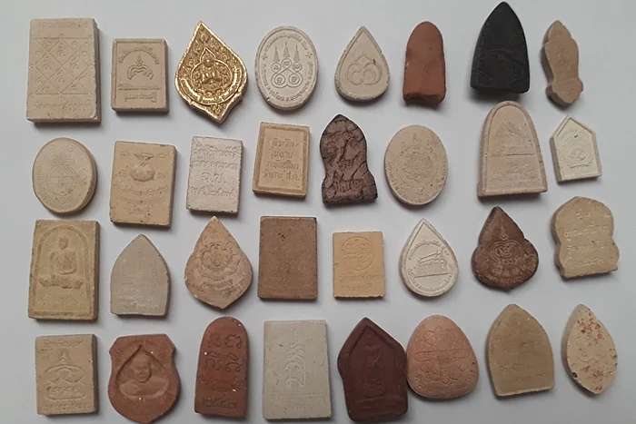 เนื้อผง เคาะเดียวแดง