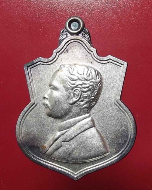 เหรียญทุนพระจุลจอมเกล้า ร.5 วัดราชบพิธ ปี 2542 