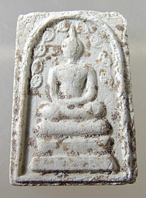 สมเด็จสมอ ๙ หลวงพ่อกวย วัดหนองตาแก้ว จ สุพรรณบุรี พิมพ์เล็ก มีประสบการณ์