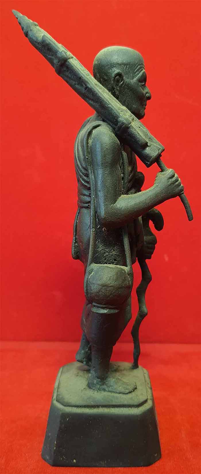 พระบูชาหลวงปู่ทวด วัดพะโคะ รุ่นแรก พ.ศ. ๒๕๑๕ สภาพสวยกริ๊บ+บัตรรับรองพระแท้*ส109