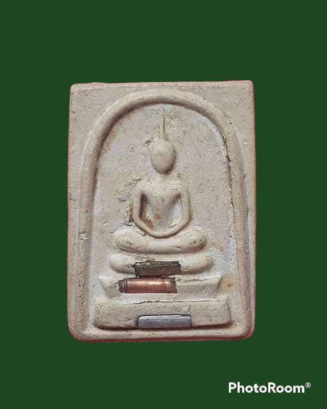 หลวงพ่อคูณ เนื้อผง