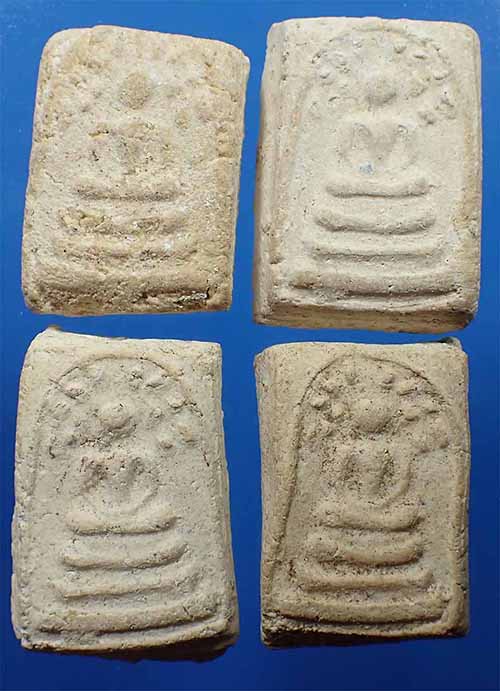 ชุด 4 องค์สมเด็จพิมพ์ปรกโพธิ์เล็ก หลังเจดีย์นูน สร้างก่อนปี พ.ศ.๒๕๐๐ วัดมหาธาตุ เพชรบุรี*120