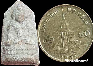 *พระชัยวัฒน์ห้าเหลี่ยม เนื้อผง พระครูใบฎีกาเกลี้ยง วัดสุทัศน์ฯ*