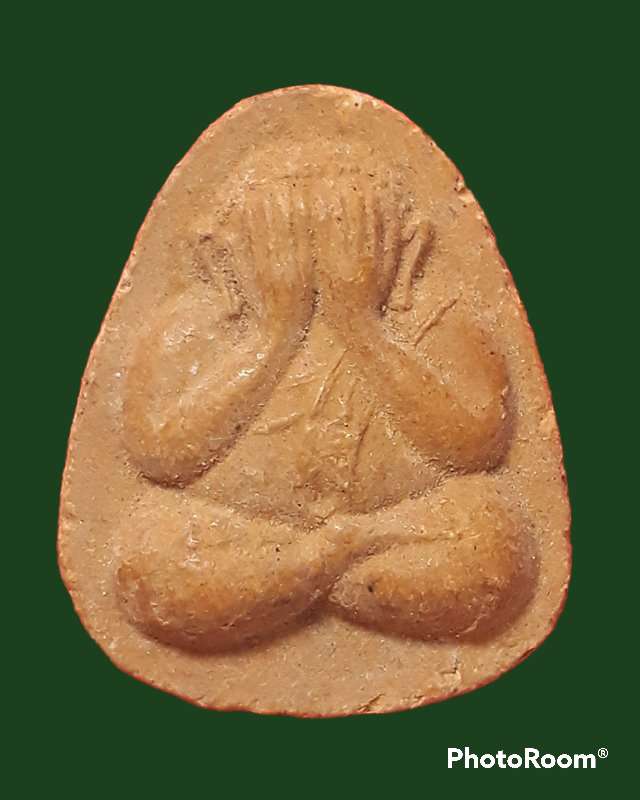 พระปิดตา เนื้อผง