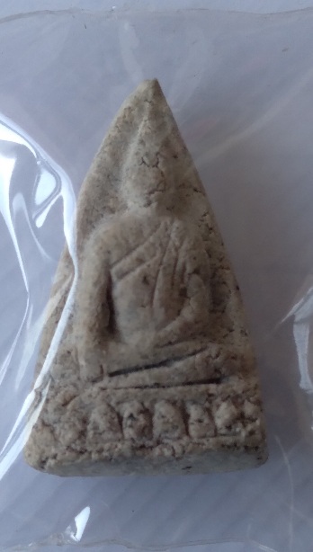 พระผงหลวงปู่เผือก วัดกิ่งแก้ว