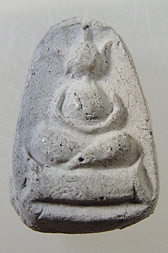 พระเม็ดบัว เจ้าคุณโพธิ์ วัดชัยพฤกษ์มาลา เนื้อดิน ปี 2442