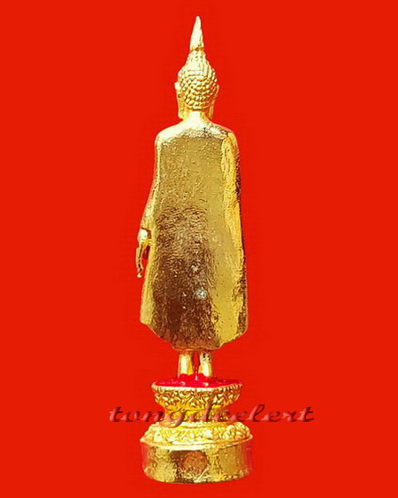 พระบูชาพระร่วงโรจนฤทธิ์ วัดพระปฐมเจดีย์ จ.นครปฐม ขนาดตั้งหน้ารถ สวยมากค่ะ