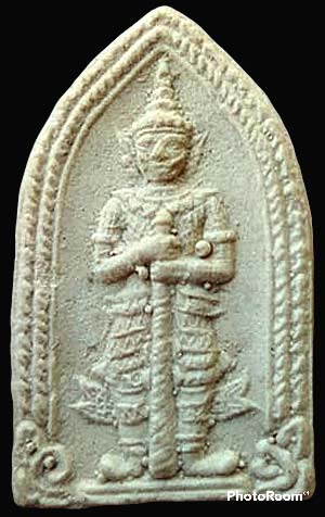 *ท้าวเวสสุวรรณ เนื้อผง หลวงพ่ออิฏฐ์ วัดจุฬามณี รุ่นแรก ปี๒๕๓๓(2)*