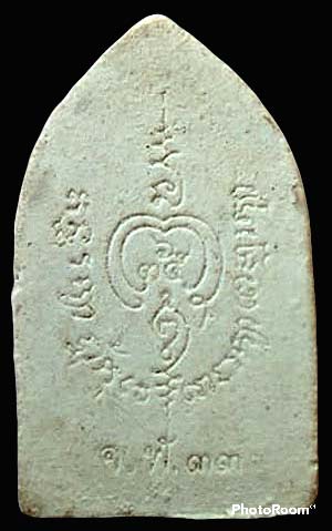 *ท้าวเวสสุวรรณ เนื้อผง หลวงพ่ออิฏฐ์ วัดจุฬามณี รุ่นแรก ปี๒๕๓๓(2)*