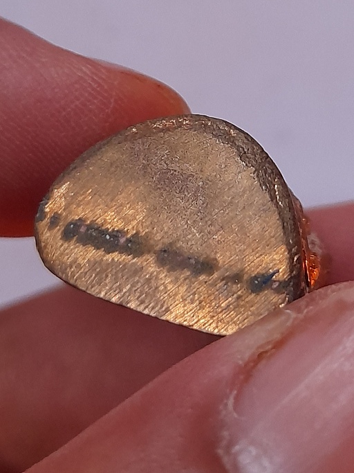 รูปหล่อหลวงพ่อเงิน วัดบางคลาน พระเครื่อง เมืองพิจิตร รุ่นเมตตาบารมี เนื้อทองเหลือง ปี 2545 สวยหายาก