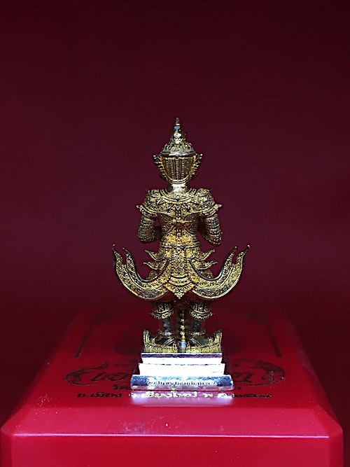 ท้าวเวสสุวรรณ รุ่นเจ้าสัว วัดสันทรายต้นกอก และ ท้าวเวส วัดพระบรมธาตุ นครศรีธรรมราช