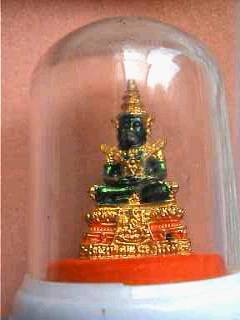 พระแก้วมรกต รุ่นเทิดพระเกียรติ หลัง ว.ช.พ.